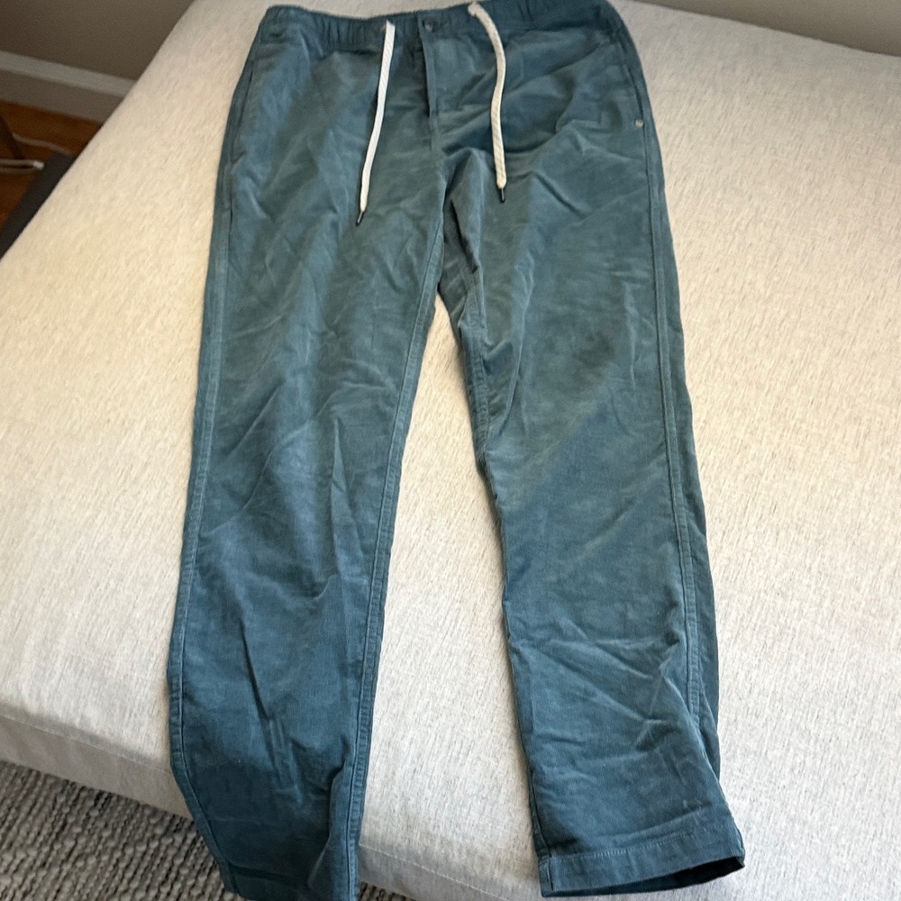 Vuori Men's Corduroy Blue Joggers with Drawstring